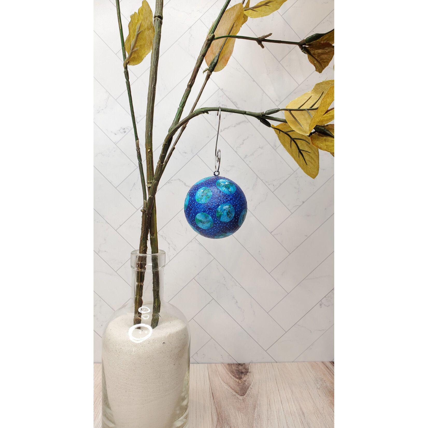 Javamama Medium Blue Ball Ornaments