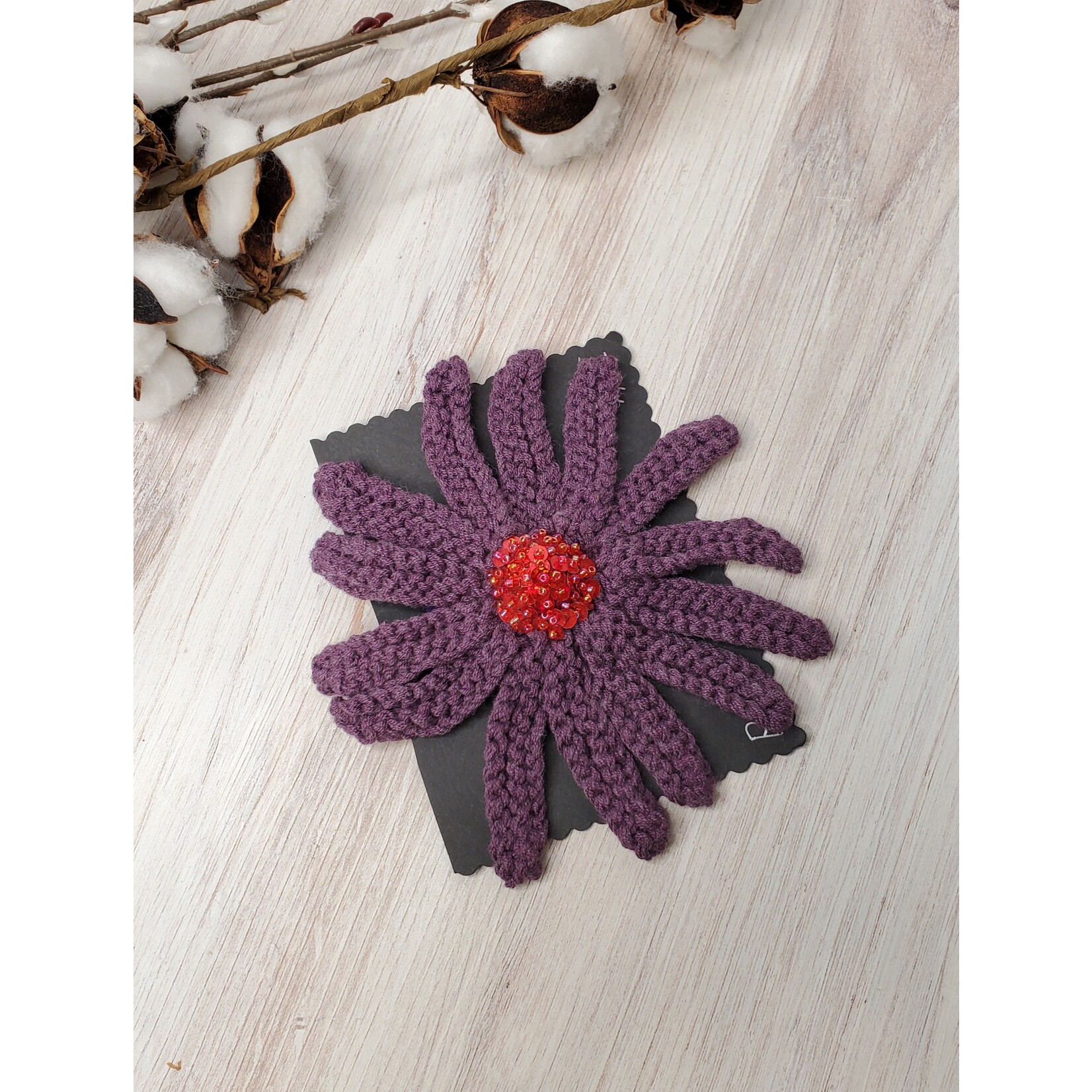 Roan's Repertoire Flower Pins - hand knit