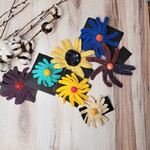 Roan's Repertoire Flower Pins - hand knit
