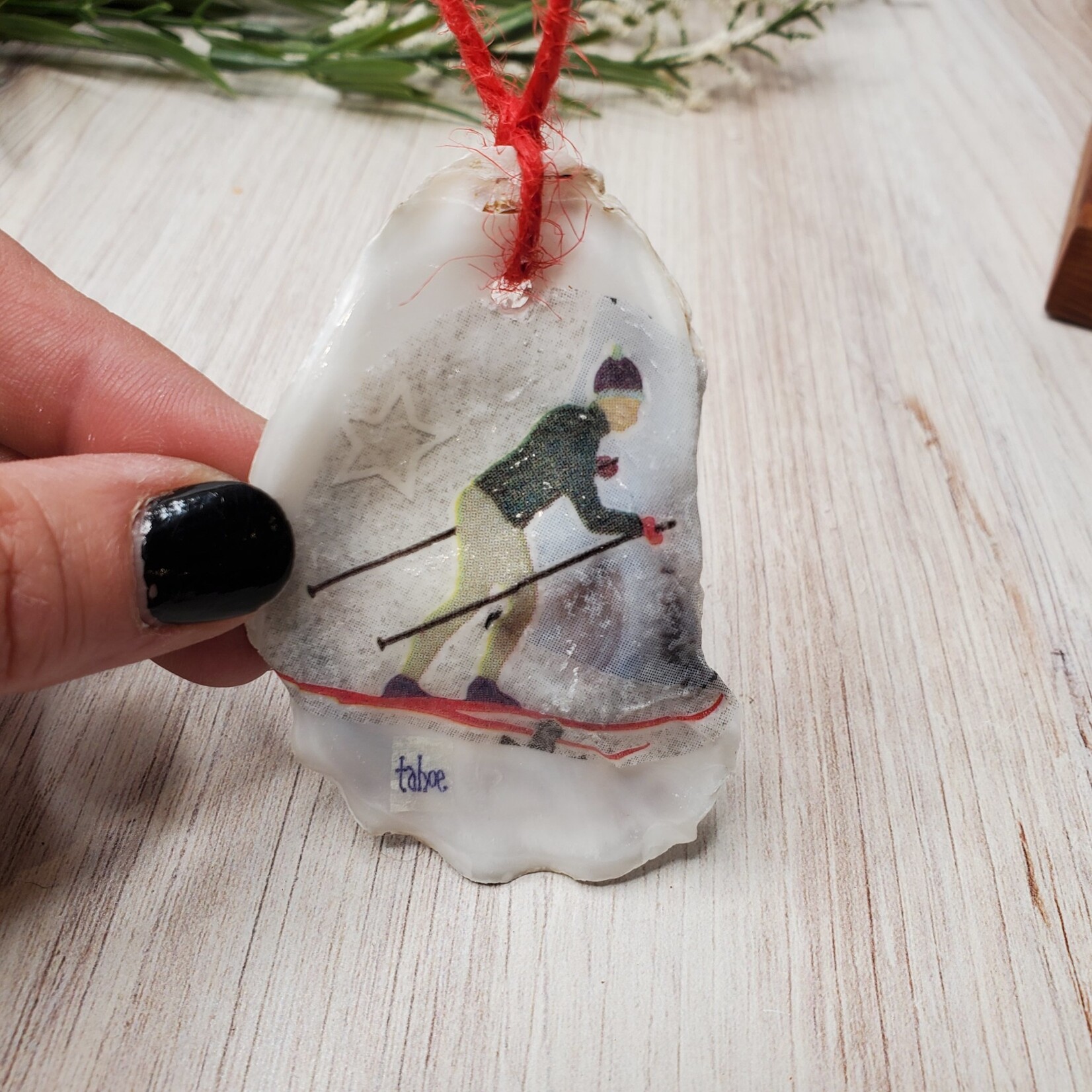 Sue Pemberton Oyster Shell Ski Ornament- Smalls